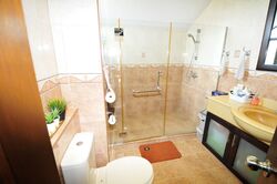 Jalan Haji Salam (D16), Apartment #549339941
